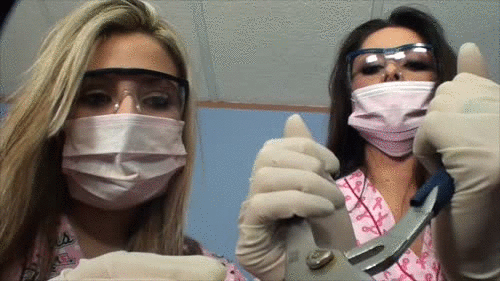 Dental assistant puts gloves mask