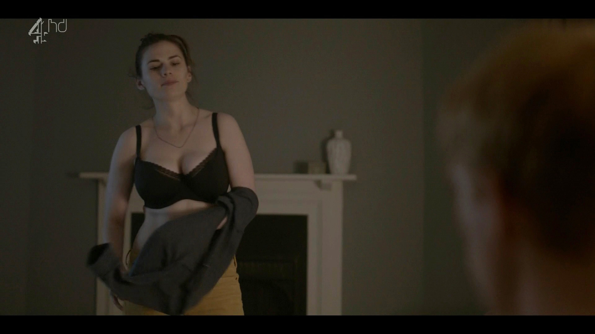 Hayley atwell black mirror s2e1